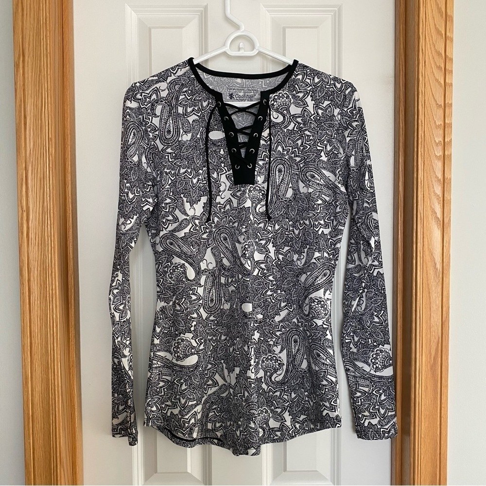 Coolibar Black and White Paisley Pattern Long Sleeve Shirt Size Small